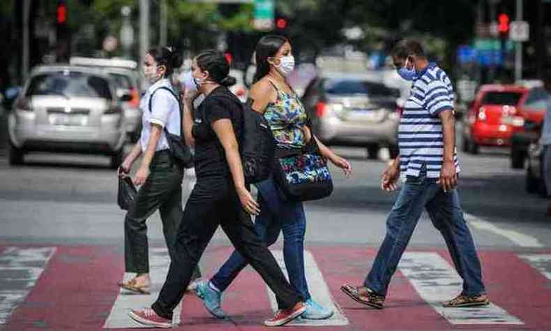 Foram registrados 285 casos e seis mortes provocadas pelo coronavrus nas ltimas 24 horas(foto: Leandro Couri/EM/D.A Press)