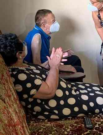 Orlando Bregalda de 93 anos foi vacinado contra a COVID-19(foto: Ascom/divulgao)