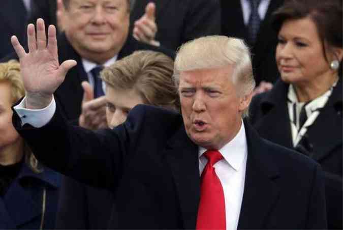 Donald Trump toma posse como o 45 presidente dos Estados Unidos com um discurso nacionalista e protecionista que preocupa os lderes mundiais(foto: Chip Somodevilla/AFP)