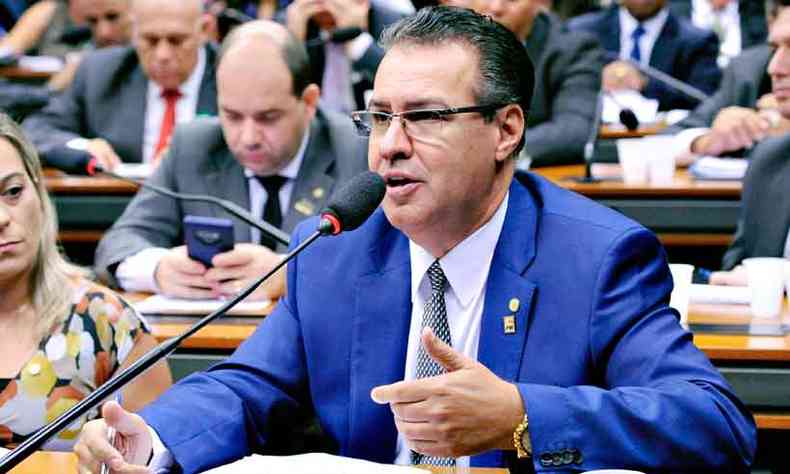 O deputado federal Capito Augusto anunciou ontem que desistiu de sua candidatura  presidncia da Cmara Federal(foto: Cleia Viana/Camara dos Deputados - 13/2/19)