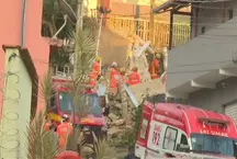 Defesa Civil isola casas ap�s desabamento de asilo em BH