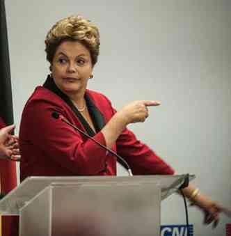 De acordo com o instituto,  a maior queda de popularidade registrada desde o incio da gesto Dilma(foto: Marcelo Camargo/ABr )