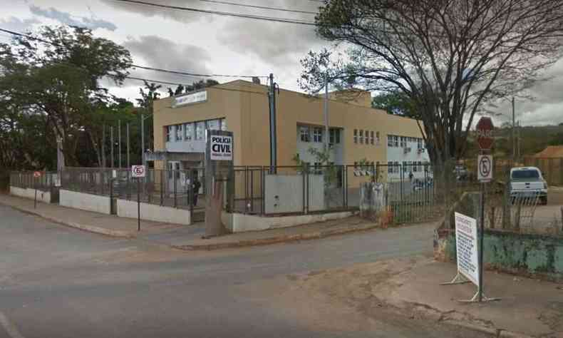 A 5 Delegacia de Polcia Civil de Lagoa Santa, que investiga o crime(foto: Reproduo/Google Street View)