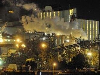 Com a demanda fraca, a companhia j� havia desligado em junho o alto-forno 1 em Ipatinga e passou a operar em seu n�vel m�nimo(foto: Juarez Rodrigues/EM/D.A Press - 19/5/14)