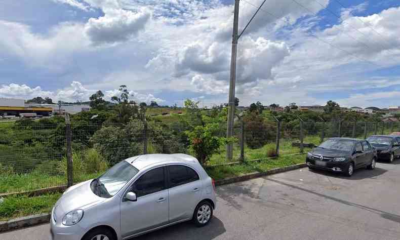 De acordo com o Corpo de Bombeiros, o acidente teria ocorrido prximo ao Ceasa, em Contagem, na Grande BH(foto: Google Street View/Divulgao)