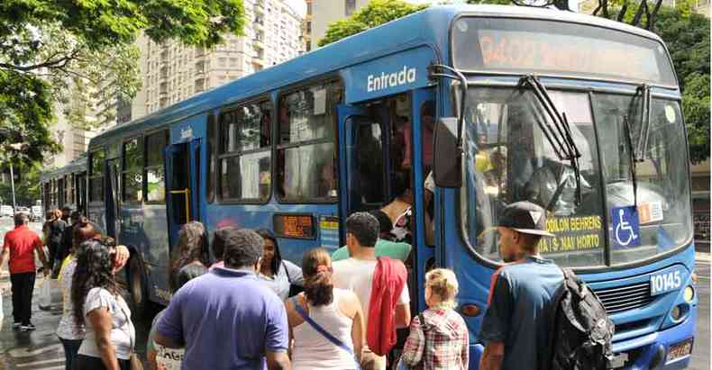 Queda de brao entre as empresas de transporte coletivo de BH e o prefeito foi parar na Justia(foto: juarez rodrigues/EM/D.A Press %u2013 28/12/18)