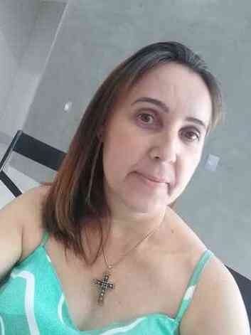 Luciana Santos Silva Neves 