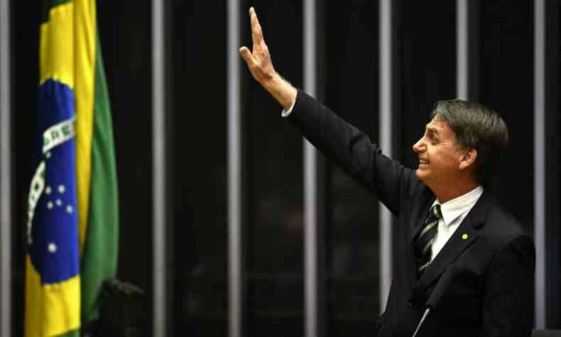 Jair Bolsonaro ser submetido a cirurgia de reverso de colostomia no dia 12 de dezembro(foto: Evaristo S/AFP)