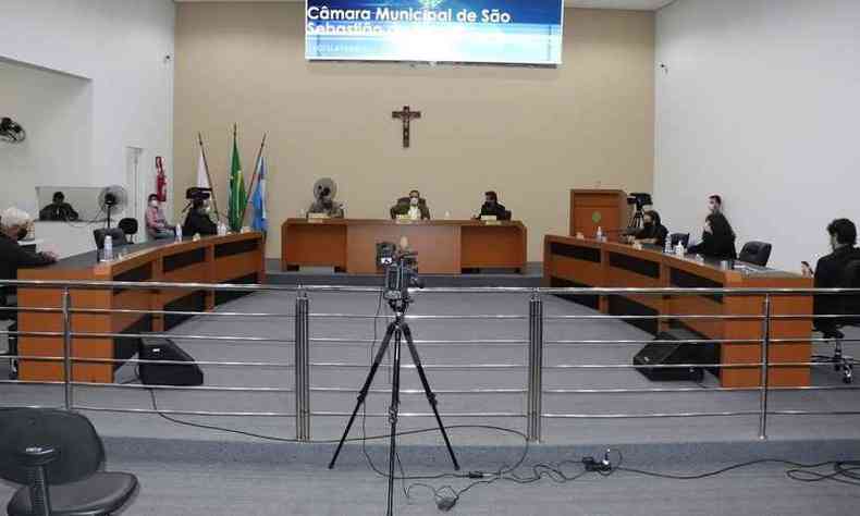 Vereadores interromperam o recesso parlamentar para votar projeto polmico que municipaliza ensino dos anos iniciais(foto: Assessoria de Comunicao da CMSSP/Divulgao)