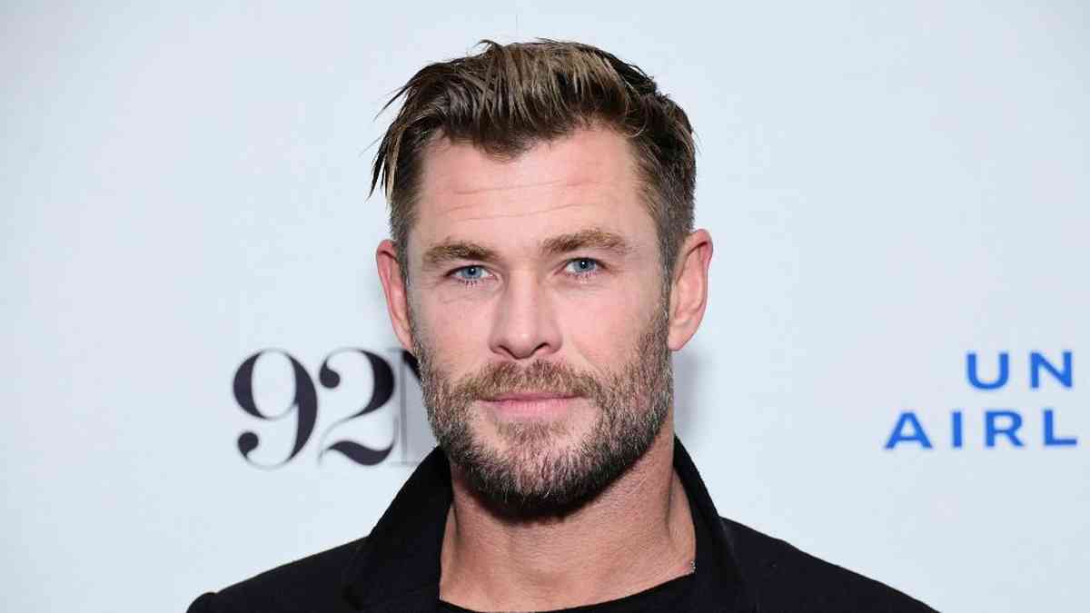 Querido Thor: O Ator Chris Hemsworth Diagnosticado com Alto Risco de  Alzheimer