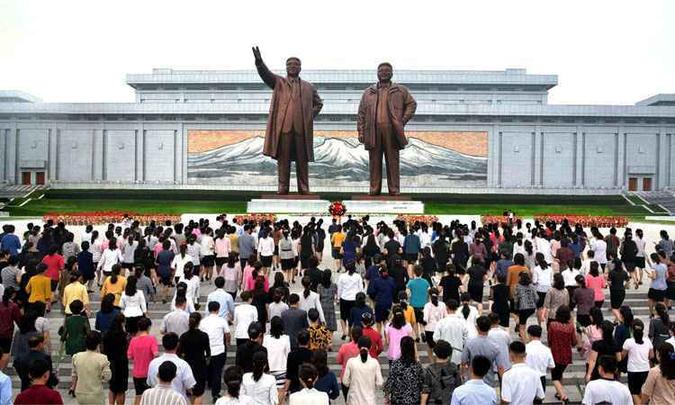 (foto: AFP PHOTO/KCNA VIA KNS) (foto: AFP PHOTO/KCNA VIA KNS)