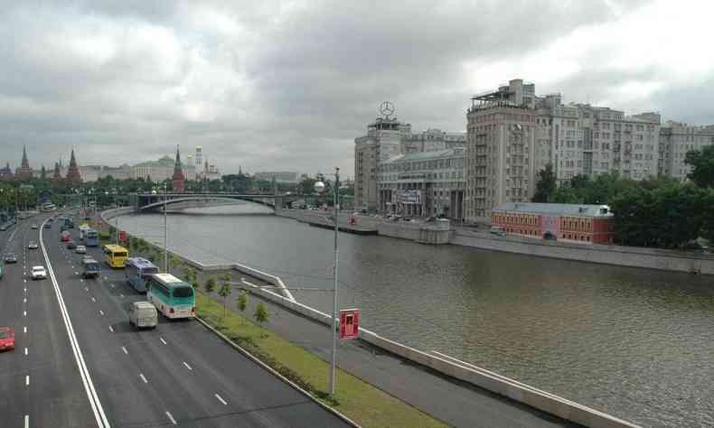 Rio Moscou, onde apareceram corpos de vtimas do passeio pelo esgoto