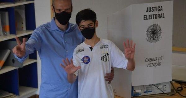 Filho de Bruno Covas diz que Bolsonaro 'nunca entenderá' o que é o amor - Vimarsana News