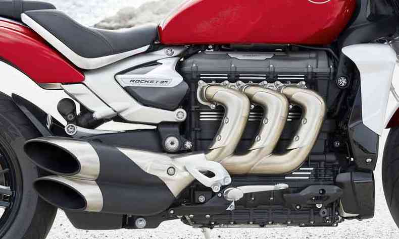 O motor fornece um colossal torque, maior que muitos carros(foto: Triumph/Divulgao)