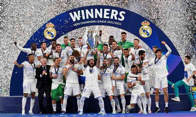 Jogadores do Real Madrid comemoram o 14º título da Liga dos Campeões