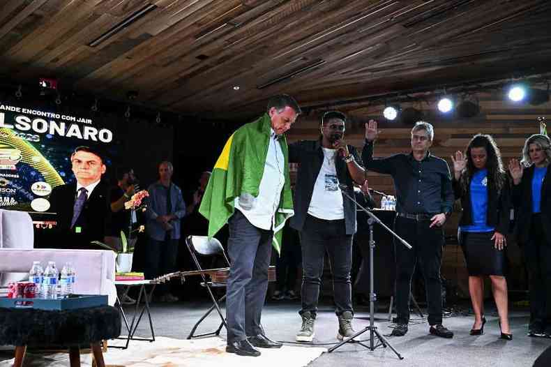 EUA: Bolsonaro promete seguir ativo na política brasileira - Politica - Estado de Minas