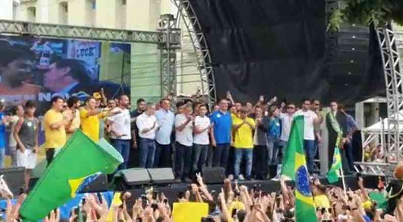 Eduardo Bolsonaro no palanque