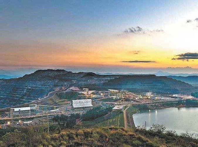 Comaqueda dos pre�os do min�rio de ferro, sistema de al�quotas vari�veis da Cfem est� sendo discutido, com valor da tonelada como gatilho(foto: Marcelo Rosa/Ag�ncia Vale )