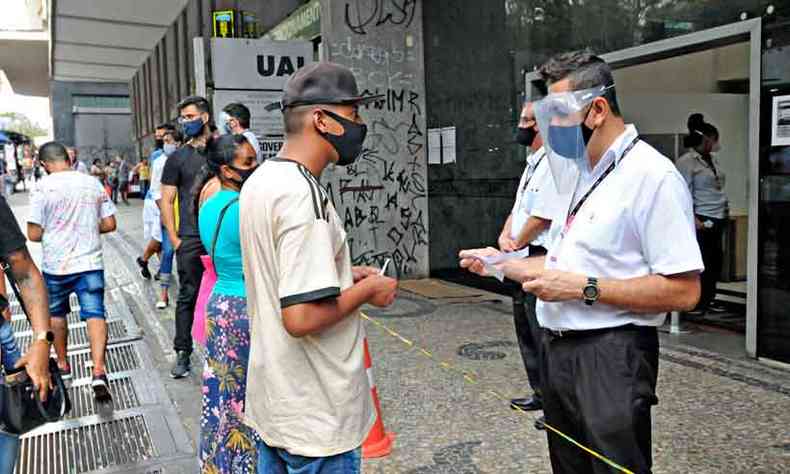 Nmero de desempregados alcanou nveis impressionantes de 13,4 milhes de brasileiros(foto: Juarez Rodrigues/EM/D.A Press 30/10/20)