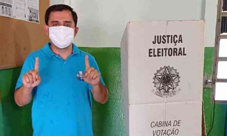 Bruno Augusto aps a sua votao na manh deste domingo (15)(foto: Divulgao/Redes Sociais)