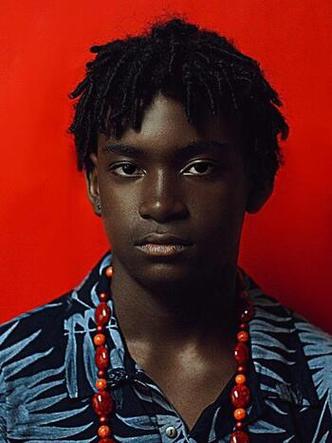 Rapaz negro fotografado por Rafael Freire