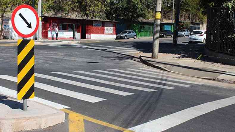 Em 2017, novas rampas de acesso a cadeirantes foram criadas no bairro Cinco(foto: Luiz Henrique Grossi/Arquivo/Prefeitura de Contagem)