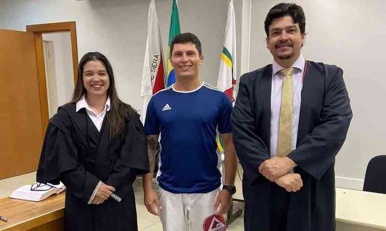Altinzio Neto e os seus advogados de defesa, Ricardo Rocha e Letcia Vitria