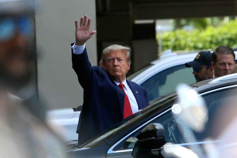 Donald Trum