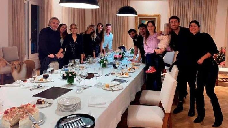 Fam�lia presidencial violou quarentena que pr�prio governo havia imposto(foto: LN )