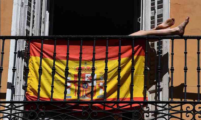 Confinamento de 46,6 milhes de espanhis devido  COVID-19 pode ser estendido para alm de 26 de abril(foto: Gabriel BOUYS/AFP)