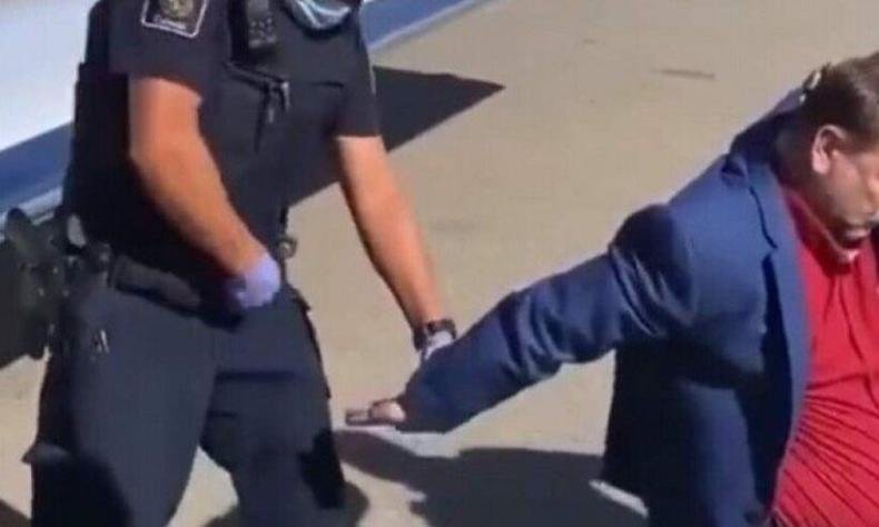 (foto: Reprodução/ Twitter) None