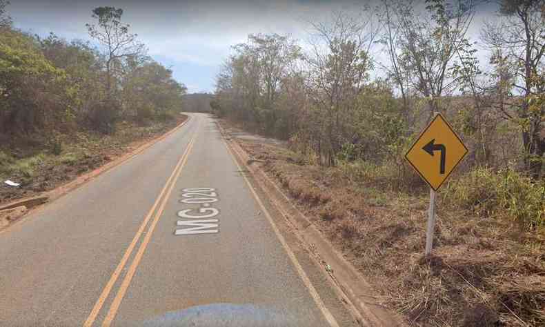 Grave acidente ocorreu na MG-020, em Jaboticatubas, na Grande BH(foto: Google Street View/Reproduo)