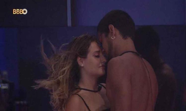 Bruna Griphao e Gabriel Santana em festa do BBB23