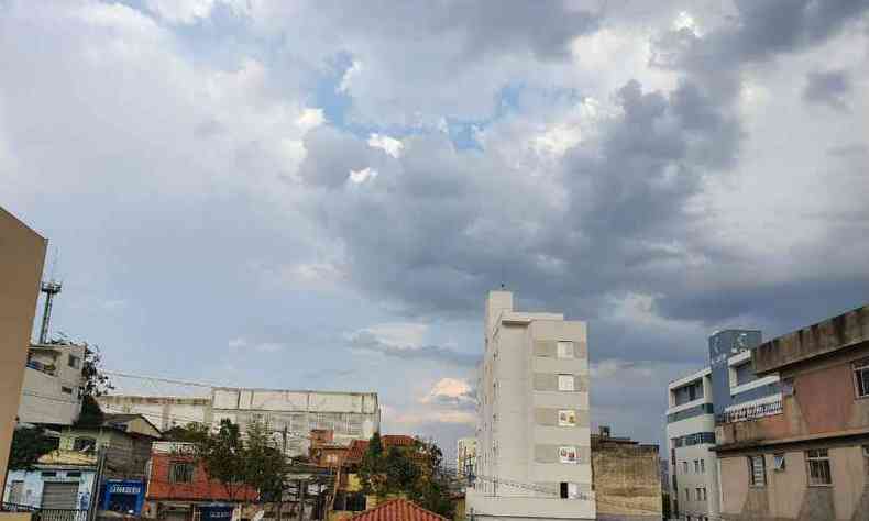 The rains cooled this Sunday afternoon (photo: Matheus Muratori / EM / DA Press)