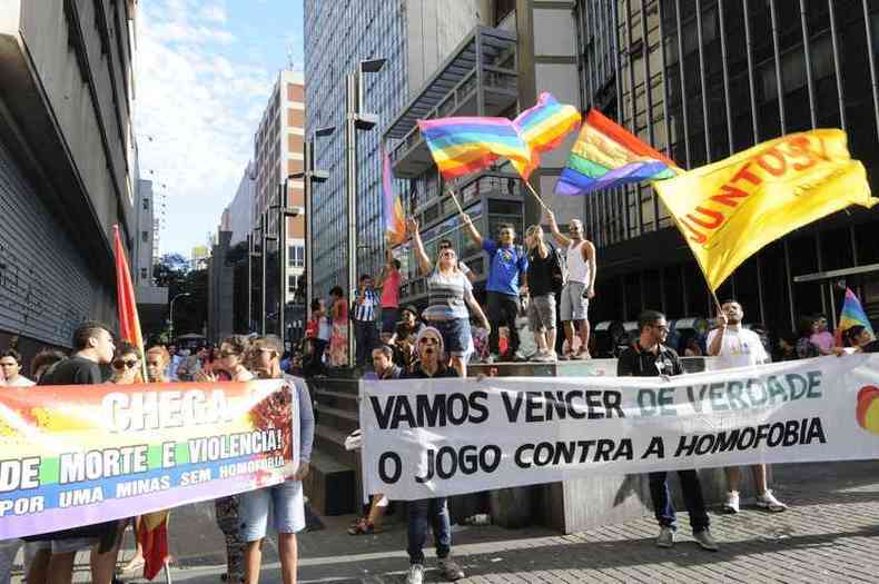 Ato na Praa 7, no Centro de Belo Horizonte, contra a LGBTQIFobia(foto: Jair Amaral/EM/DA Press - 17 /05 /2014)