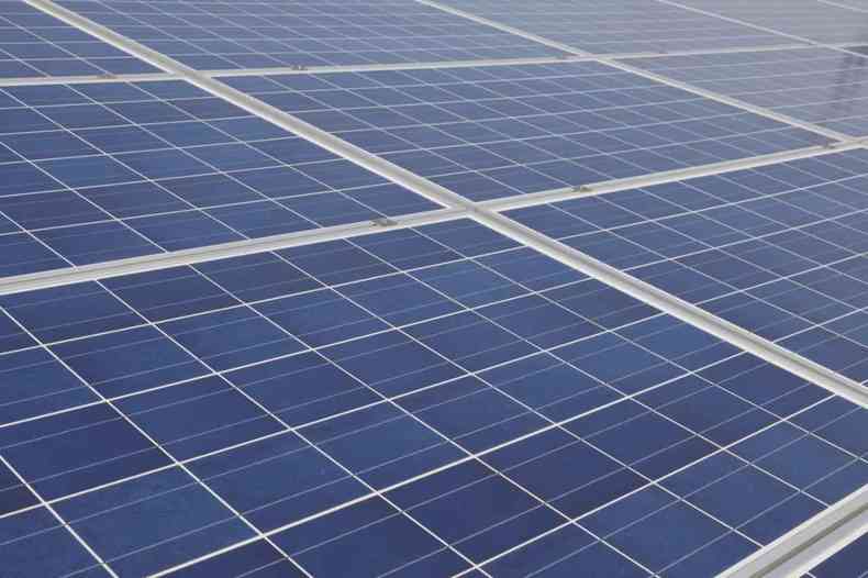 Minas Gerais deu incentivos como a simplificao de licenciamentos e benefcios fiscais para a gerao solar