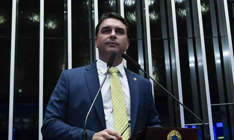 Em discurso,  tribuna, senador Flvio Bolsonaro (Patriota-RJ)