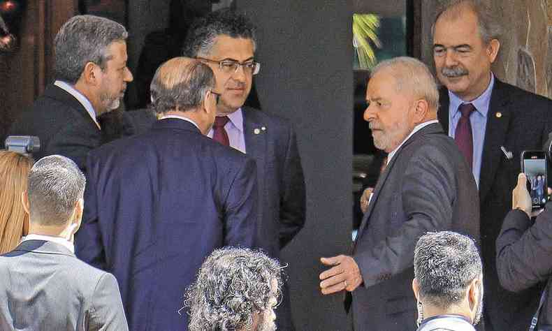 Lula se encontra com representantes do Congresso