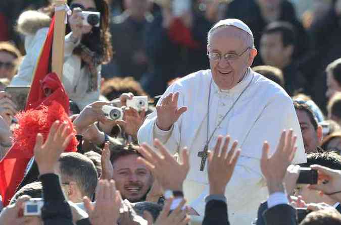 Papa mostrou novamente sua vocao pastoral(foto: VINCENZO PINTO VINCENZO PINTO / AFP)