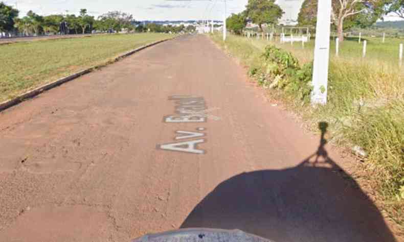 Local aproximado de onde caminheiro atropelou adolescente em So Gotardo(foto: Reproduo/Google Street View)