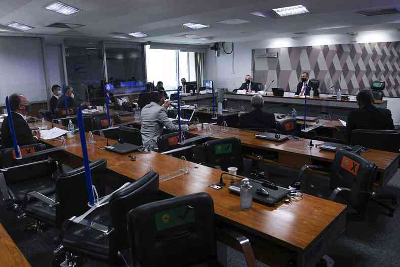 ]Formada por 11 titulares e sete suplentes, a CPI foi instalada no Senado na segunda quinzena de abril(foto: Jefferson Rudy/Agncia Senado)