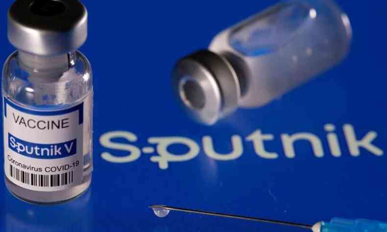 Estados encomendaram o imunizante direto da Rssia, mas Ministrio da Sade preferiu pagar mais para a Unio Qumica(foto: Sputnik V/Reproduo)