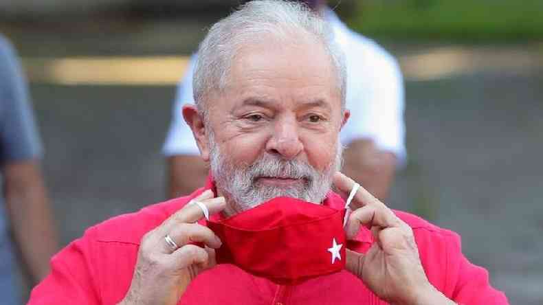 Defesa de Lula argumenta que Moro no agiu com imparcialidade na conduo do processo contra o petista(foto: REUTERS/Amanda Perobelli)