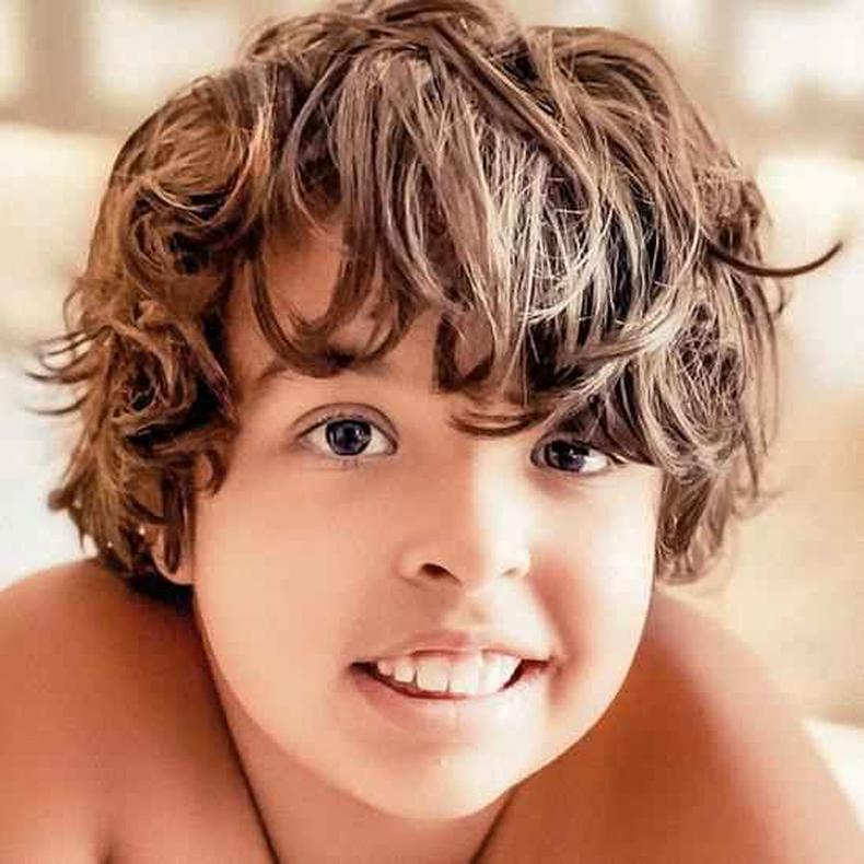 Fabricio superou expectativas e aprendeu a andar, falar e ler(foto: Arquivo pessoal) Fabrício