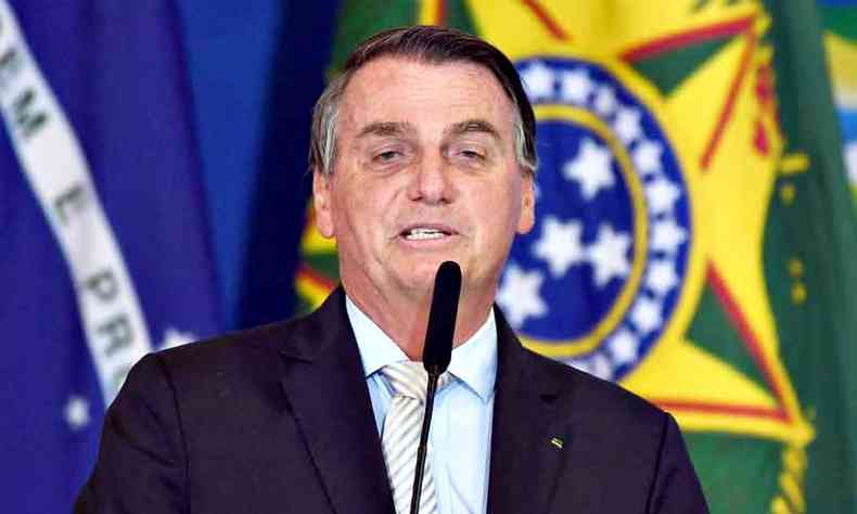 Retomada das atividades nos EUA e Reino Unido aps vacinao, mostra o erro estratgico do presidente Jair Bolsonaro (foto: Evaristo S/AFP - 24/2/21)
