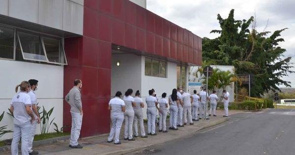 Funcionários da Fiat, em Betim, começam a ser vacinados contra a COVID-19 - Vimarsana News