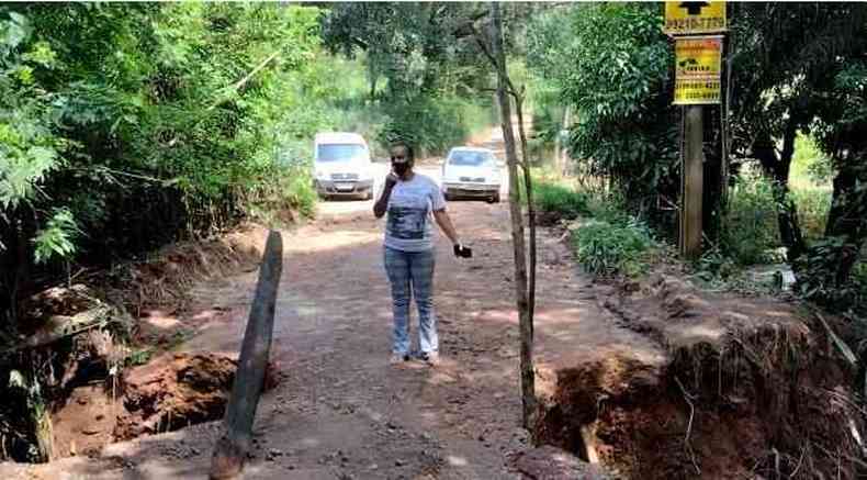 Outra ponte em Azurite tambm est danificada e com riso de queda