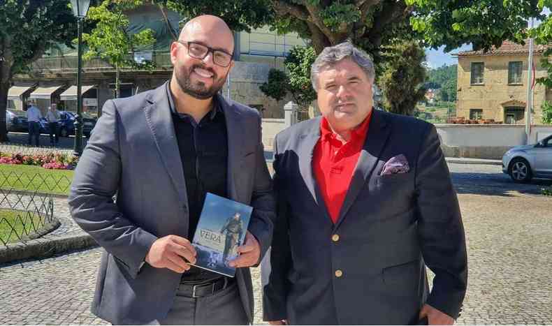 Cnsul Manuel de Carvalho e Neurofilsofo Fabiano de Abreu/MF Press Global