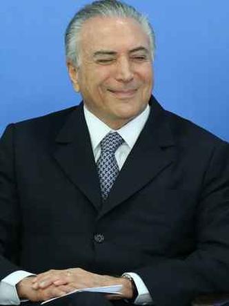O vice aguarda a posse para assentar na cadeira de Dilma(foto: Lula Marques AGPT)