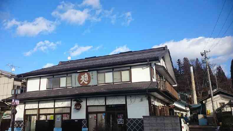 Loja de bebidas em Ninohe (norte de Iwate) permanece fechada at 31 de maio(foto: Kabushiki Kaisha Nanbu Bijin)